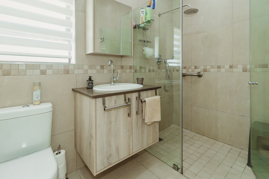 3 Bedroom Property for Sale in Kraaibosch Country Estate Western Cape